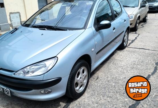 Autos - Peugeot 206 2004 GNC 121000Km - En Venta