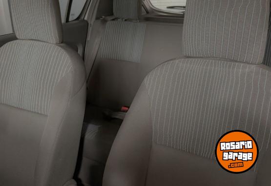 Autos - Renault SANDERO AUTHENTIQUE 1.6 2017 GNC 62500Km - En Venta