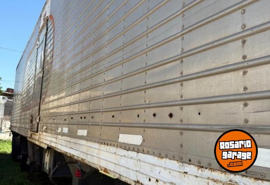 Camiones y Grúas - SEMIREMOLQUE TÉRMICO 12,5 2+1 HELVETICA - En Venta