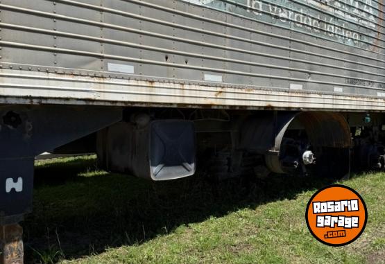 Camiones y Grúas - SEMIREMOLQUE TÉRMICO 12,5 2+1 HELVETICA - En Venta