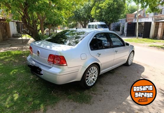 Autos - Volkswagen Bora 1.8t 2010 Nafta 122000Km - En Venta