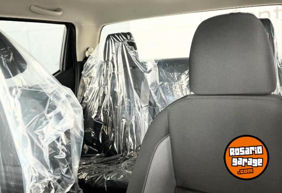 Camionetas - Nissan FRONTIER XE 4X2 2025 Diesel 0Km - En Venta