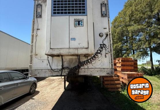 Camiones y Grúas - SEMIRREMOLQUE TÉRMICO 2+1 BONANO. AÑO 2002 - 13,5 mts - En Venta