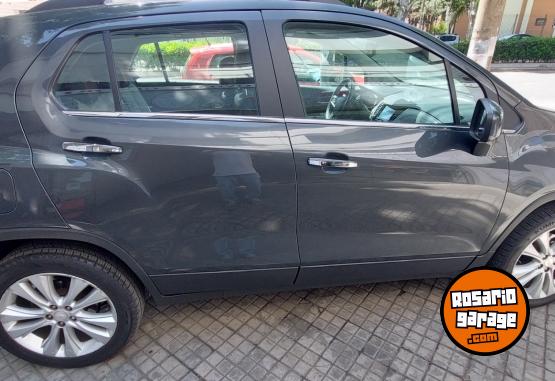 Camionetas - Chevrolet Tracker 2017 Nafta 90000Km - En Venta