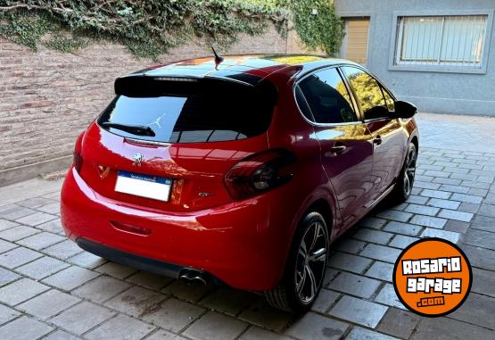 Autos - Peugeot 208 GT 2018 Nafta 118000Km - En Venta