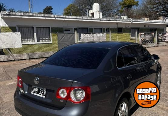 Autos - Volkswagen Vento 1.9 TDI Advance 2010 Nafta 205000Km - En Venta