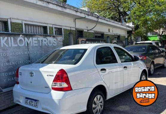 Autos - Toyota Etios X 1.5 2018 Nafta 140000Km - En Venta