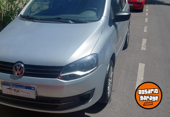 Autos - Volkswagen Suran 2014 GNC  - En Venta