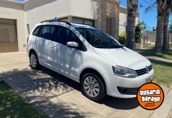 Autos - Volkswagen Suran 1.6 Confortline 2015 Nafta 105000Km - En Venta