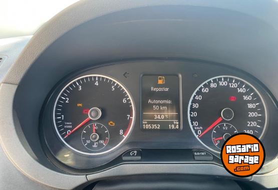 Autos - Volkswagen Suran 1.6 Confortline 2015 Nafta 105000Km - En Venta