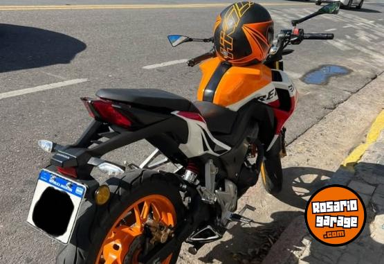 Motos - Honda cb190 repsol 2017 Nafta 15000Km - En Venta