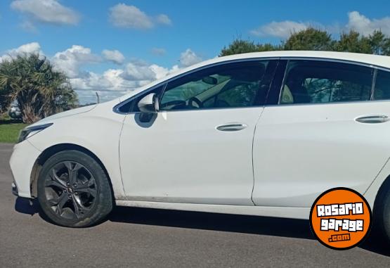 Autos - Chevrolet Cruze LTZ 2017 Nafta 150000Km - En Venta