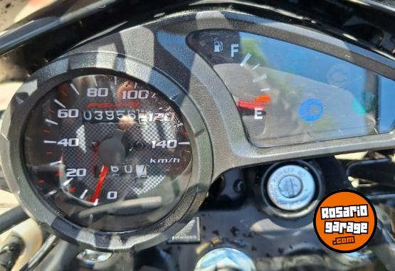 Motos - Honda XR 190 2023 Nafta 3900Km - En Venta