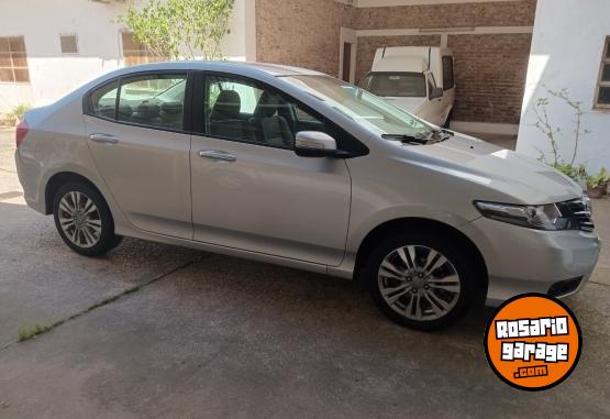 Autos - Honda City EXL cuero full 2014 Nafta 45000Km - En Venta