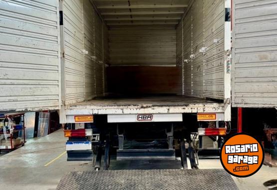 Camiones y Grúas - Ford Cargo 1519-Brazo Hidráulico Incluido - Mod.2017 – 99.000 km – Impecable - En Venta