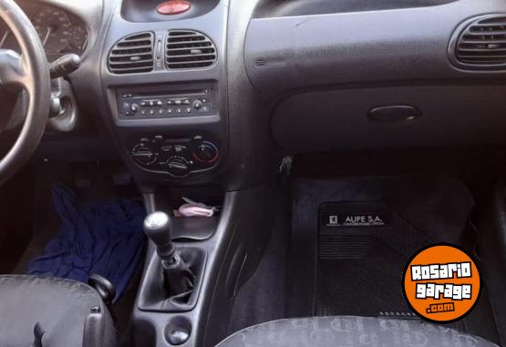 Autos - Peugeot 206 2008 Diesel 180000Km - En Venta