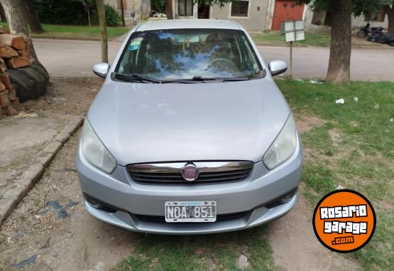 Autos - Fiat Grand siena 2014 GNC 203Km - En Venta