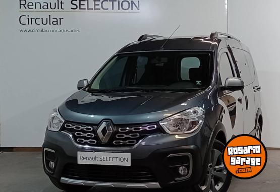 Utilitarios - Renault KANGOO II STEPWAY 1.6 2022 Nafta 135704Km - En Venta