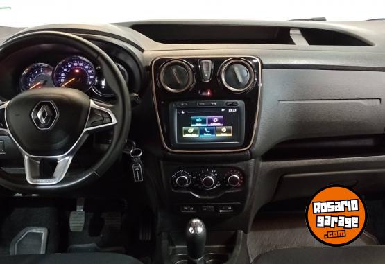 Utilitarios - Renault KANGOO II STEPWAY 1.6 2022 Nafta 135704Km - En Venta