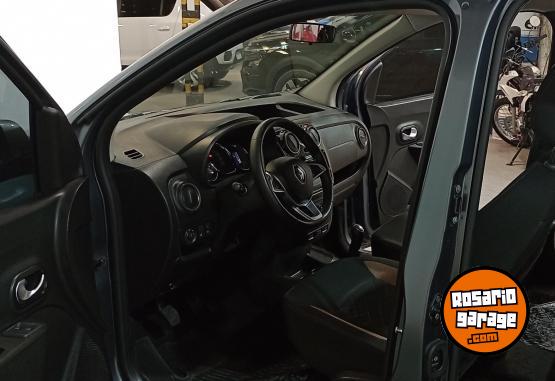 Utilitarios - Renault KANGOO II STEPWAY 1.6 2022 Nafta 135704Km - En Venta