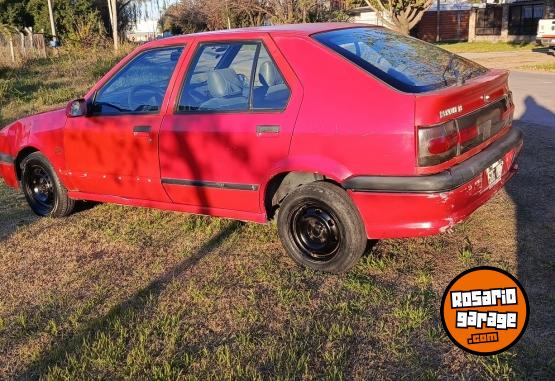 Autos - Renault 19 1995 GNC 111111Km - En Venta