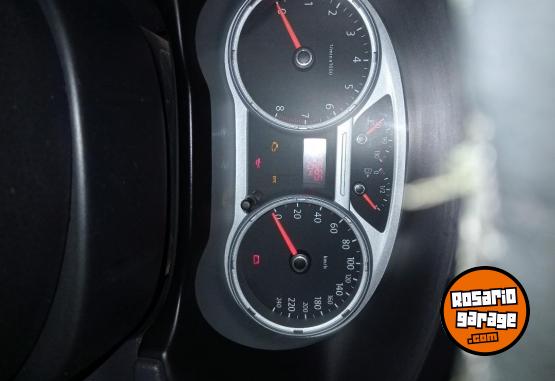 Camionetas - Volkswagen Saveiro 2013 Nafta 100000Km - En Venta