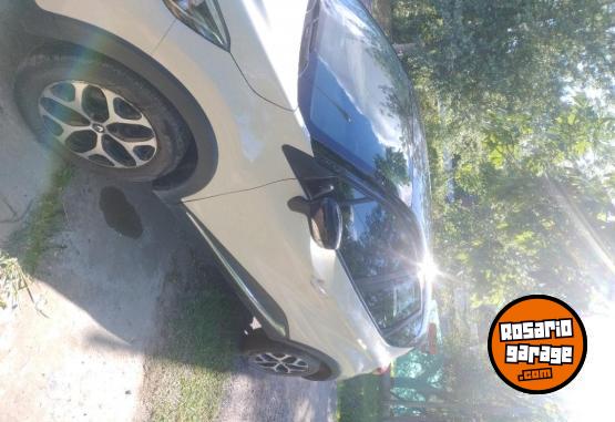 Autos - Renault Captur 2017 Nafta 84000Km - En Venta
