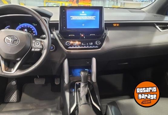 Autos - Toyota COROLLA CROSS 1.8 SEG HEV 2022 Nafta 105000Km - En Venta