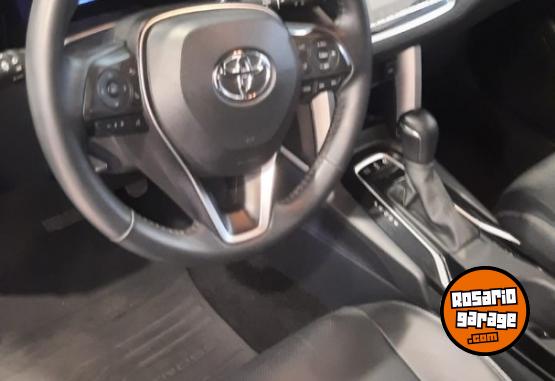 Autos - Toyota COROLLA CROSS 1.8 SEG HEV 2022 Nafta 105000Km - En Venta