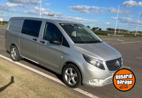 Utilitarios - Mercedes Benz Vito 2021 Diesel 60000Km - En Venta
