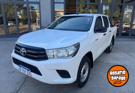 Camionetas - Toyota Hilux Dx 2019 Diesel 151000Km - En Venta