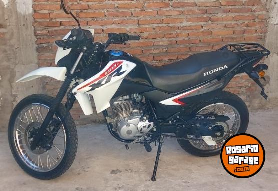 Motos - Honda Xr 150 2025 Nafta 3200Km - En Venta