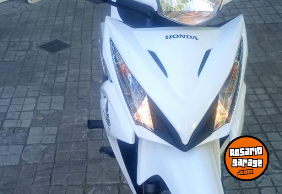 Motos - Honda Wave 2022 Nafta 3000Km - En Venta