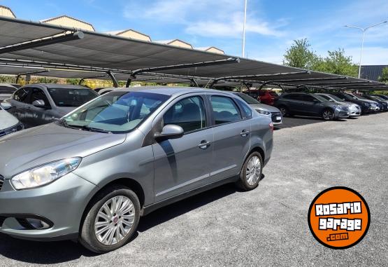 Autos - Fiat Grand Siena essence 2013 GNC 170000Km - En Venta
