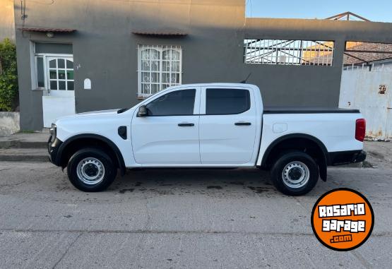 Camionetas - Ford Ranger XL 2024 Diesel 35000Km - En Venta