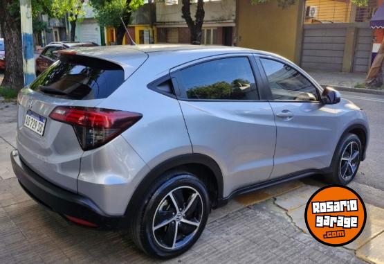 Autos - Honda HRV 2019 Nafta 60000Km - En Venta