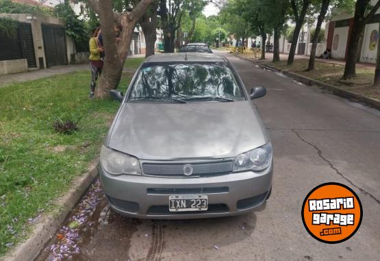 Autos - Fiat Siena 2010 GNC 260000Km - En Venta