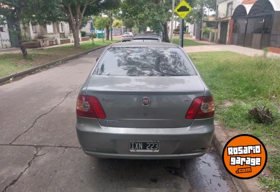 Autos - Fiat Siena 2010 GNC 260000Km - En Venta