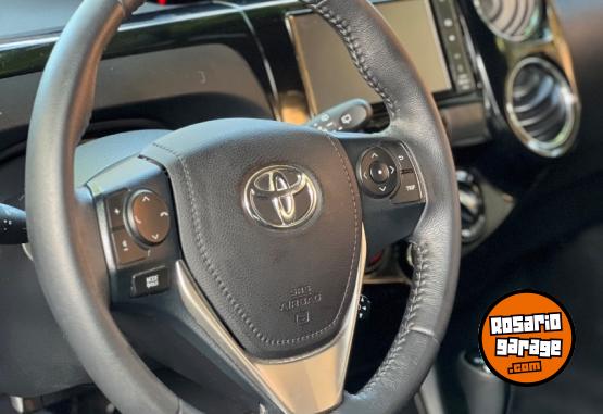 Autos - Toyota ETIOSB XLS A/T 2018 Nafta 14800Km - En Venta