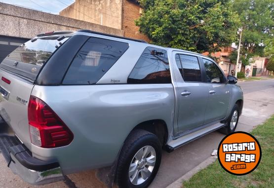 Camionetas - Toyota Hilux 2020 Diesel 66200Km - En Venta