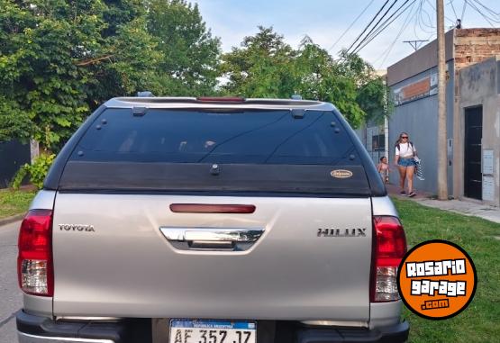 Camionetas - Toyota Hilux 2020 Diesel 66200Km - En Venta
