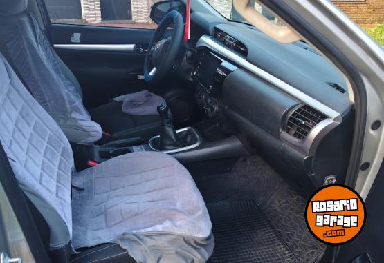 Camionetas - Toyota Hilux 2020 Diesel 66200Km - En Venta