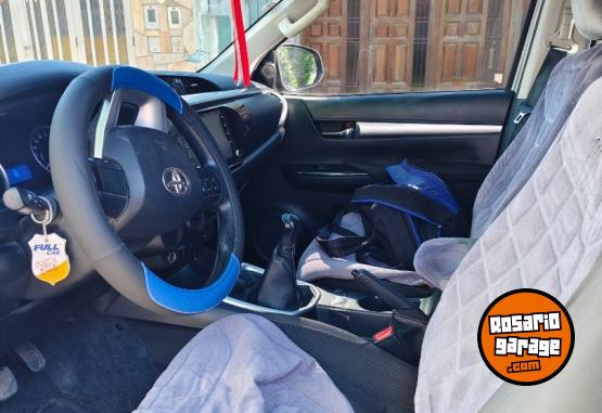Camionetas - Toyota Hilux 2020 Diesel 66200Km - En Venta