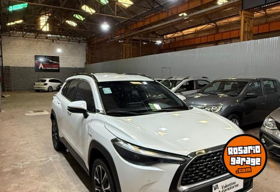Camionetas - Toyota Corolla Cross 1.8 hibrida 2024 Nafta 29000Km - En Venta