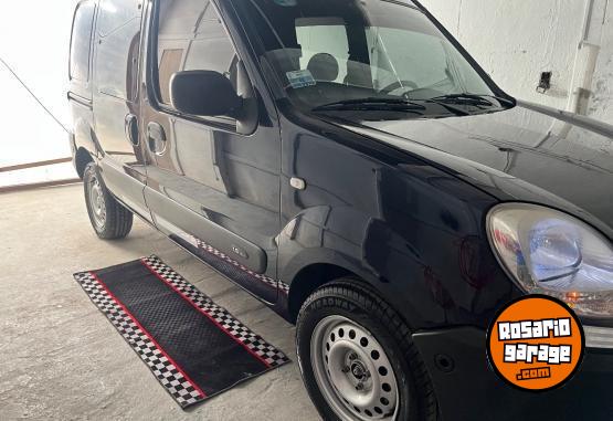 Utilitarios - Renault Kangoo 2014 GNC 111111Km - En Venta