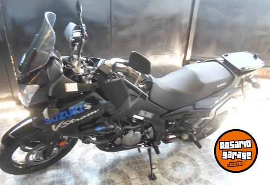 Motos - Suzuki DL 1000 2012 Nafta 30000Km - En Venta