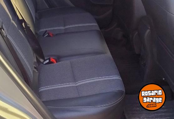 Autos - Chevrolet Tracker 2023 Nafta 21565Km - En Venta