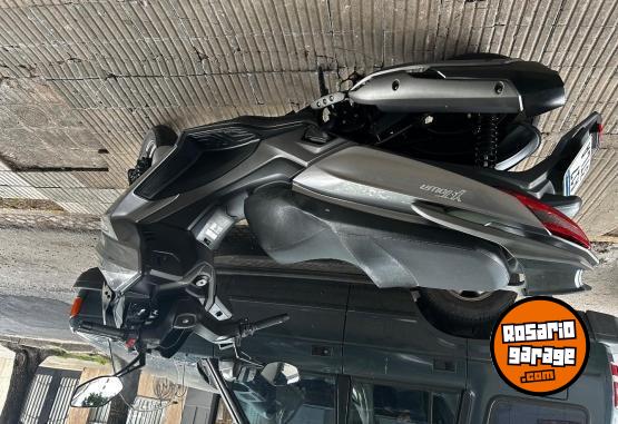 Motos - Kymco X town 2022 Nafta 6900Km - En Venta