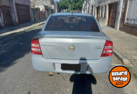 Autos - Chevrolet ASTRA GLS 2.0 2008 Nafta 156000Km - En Venta