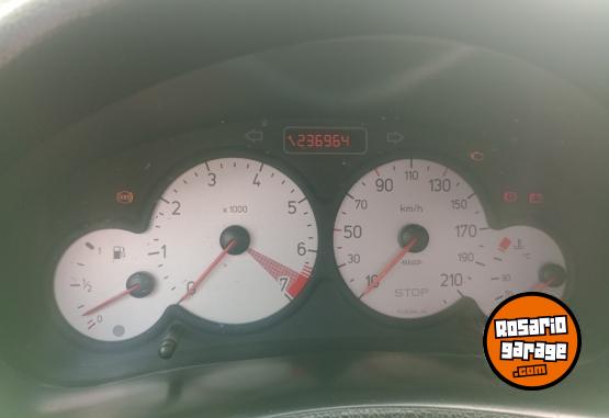 Autos - Peugeot 206 xs 2006 Nafta 240000Km - En Venta